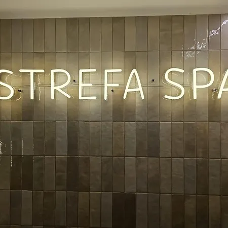 ホリデーパーク Centrum Wypoczynkowo-szkoleniowe