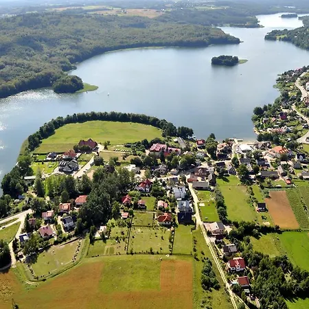 Centrum Wypoczynkowo-szkoleniowe ホリデーパーク オストシツェ