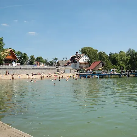 ホリデーパーク Centrum Wypoczynkowo-szkoleniowe オストシツェ